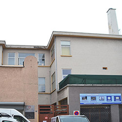 Des immeubles en terre à Villeurbanne